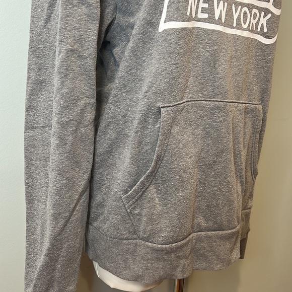 Unisex Old Navy Brooklyn Sweatshirt - Picture 5 of 9